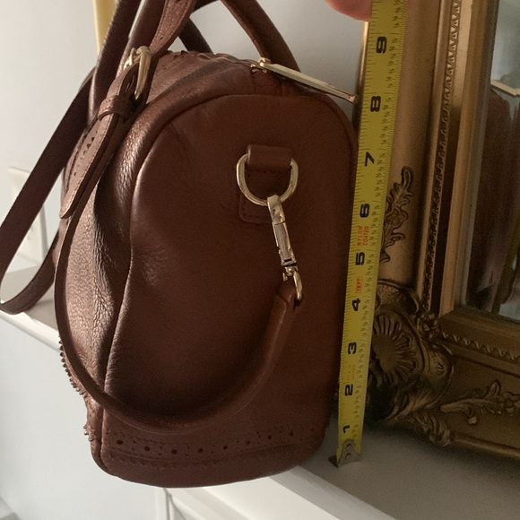 Talbots Brown cognac laser cut 100% Leather Shoulder hand  Bag tote - Picture 5 of 12